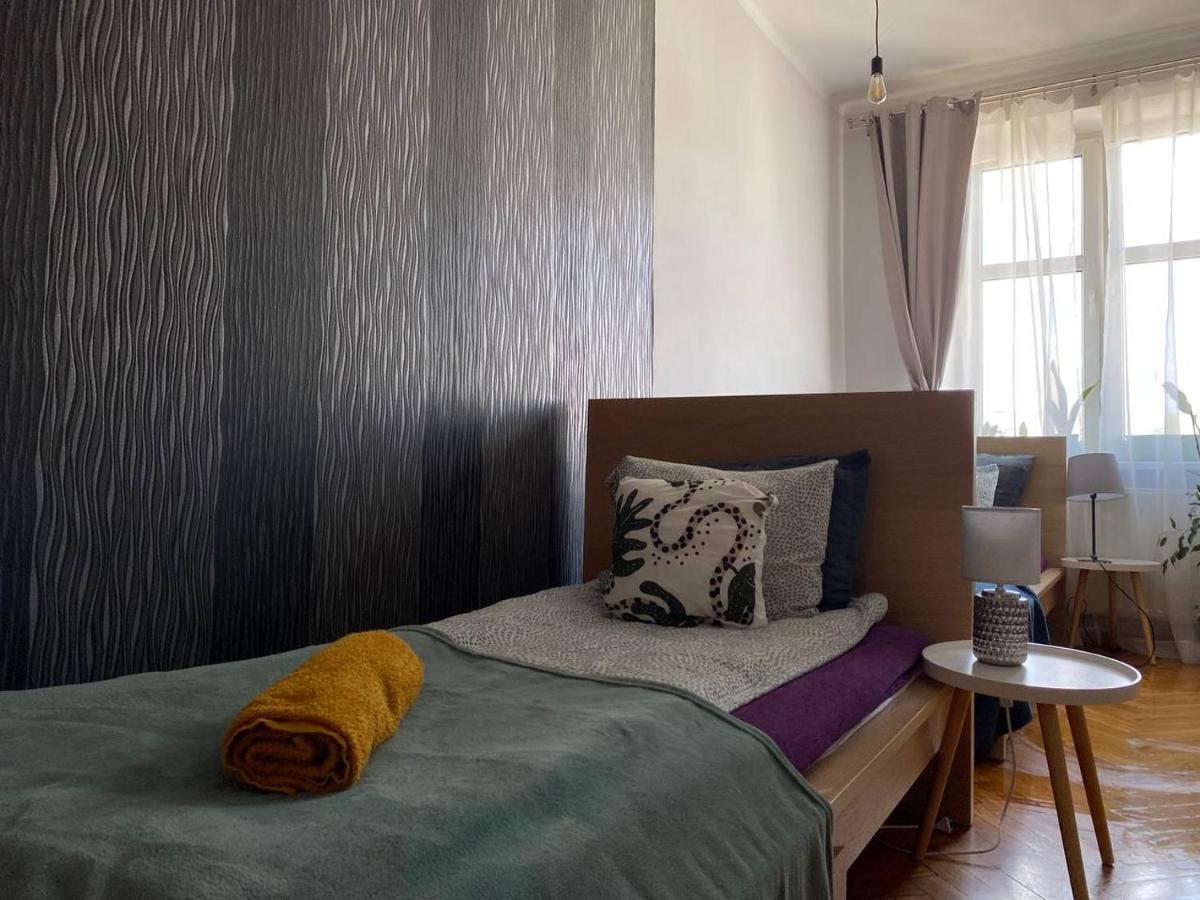 Real Vip Hostel Krakau Buitenkant foto